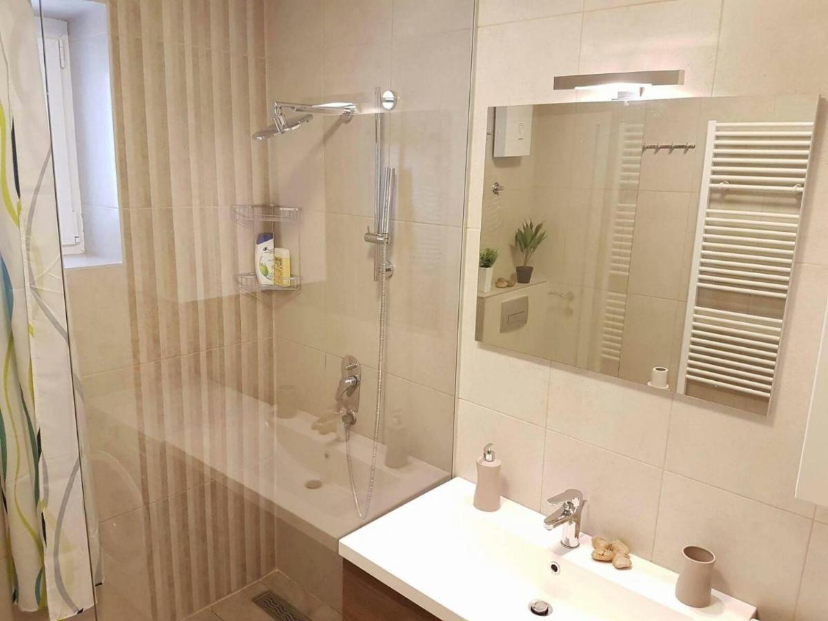 Modern Apartment In The City Center- Best Location Sarajevo Ngoại thất bức ảnh